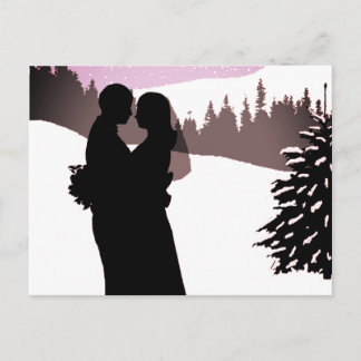 Postal De Anuncios Pareja en una nevada boda invernal de montaña