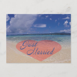 Postal De Anuncios Recién Casados Corazón en la Playa