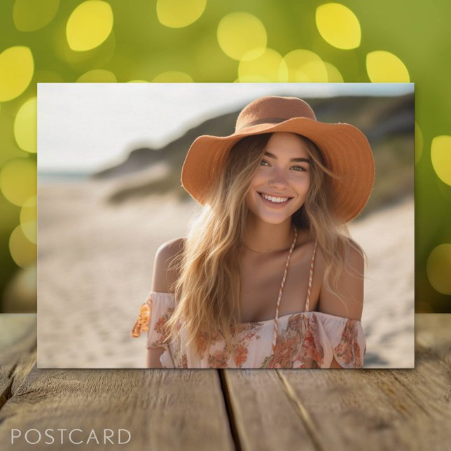 Postal De Anuncios Retrato de graduado con fondo de pizarra (Graduation Photo Print on Postcard)