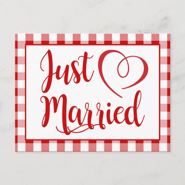 Postal De Anuncios Rústico recién casados rojo gingham a cuadros boda (Anverso)