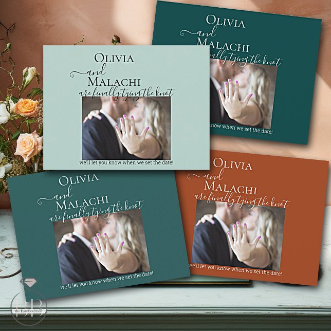 Postal De Anuncios Su foto finalmente atando el compromiso de Knot (Subido por el creador)