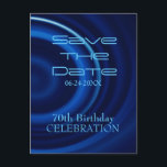 Postal De Anuncios Vortex 70th Birthday Save the Date Postcard<br><div class="desc">Resumen de arte digital con una espiral azul. Diseño en postal vertical con texto para un 70 cumpleaños moderno Guardar la fecha. Invitación cuadrada de cumpleaños,  libro de invitados (cubierta dura,  bloc de notas en espiral y encuadernador),  suministros para fiestas y más... </div>