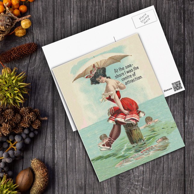 Postal de belleza de baño victoriana (Victorian lady parasol in vintage red bathing suit on pier at beach on postcard.)