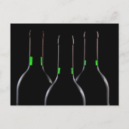 Postal de botellas de vino negro