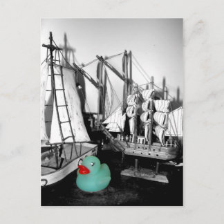 Postal de caucho "Abajo por la costa"