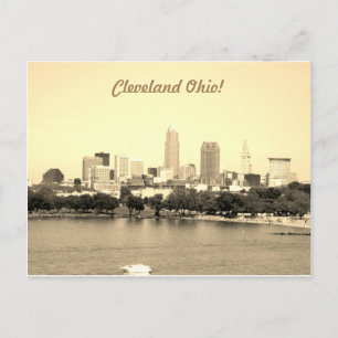 Postal de Cleveland OH Skyline Lake Sepia