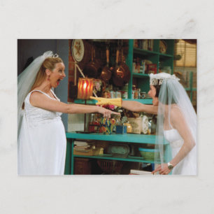 Postal De Invitación AMIGOS™   Phoebe y Monica con colchones Bodas