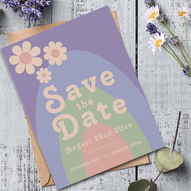 Postal De Invitación Boda de Arco Retro Moderno (Retro daisy arch groovy typography pastel wedding save the date budget postcard invitation )