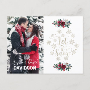 Postal De Invitación Charm Red Flowers Pine Photo Holiday Deja Que Niev