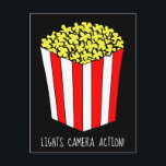 Postal De Invitación Cine de cine Fiesta de palomitas<br><div class="desc">Complete su fiesta de cumpleaños con tema de película con estas impresionantes invitaciones de popcorn postal. Personalizado agrega la información de la celebración de la película en la parte posterior con el título de la película, la ubicación, la fecha, la hora y la información de RSVP del fiesta. Decorada con...</div>