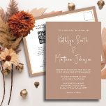 Postal De Invitación Clay QR Code Todo En Un Boda De Moda De Guión Mode<br><div class="desc">Guión Clay Moderno Código QR Todo En Una Tarjeta De Invitación Boda Minimalista. Celebra tu día especial con esta elegante y hermosa tarjeta de invitación a la boda para embellecer tu ocasión especial. Todos los textos están preorganizados para que puedas personalizarlos fácil y rápidamente con tus propios detalles. Si necesita...</div>