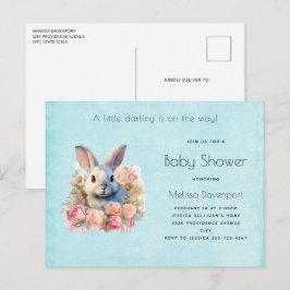 Postal De Invitación Conejo con una Guirnalda de Rosas Feliz Cumpleaños