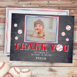 Postal De Invitación Cute Baseball Birthday Thank you Photo Card<br><div class="desc">Modern and Cute Baseball Birthday Thank you Photo Card for Kids. Thank you a postcard for kids - girl and boy, especially for 1st and 2nd birthday. The design has a child`s photo (insert your own), and small and big baseballs. The background is a trendy grey chalkboard. Personalize the postcard...</div>