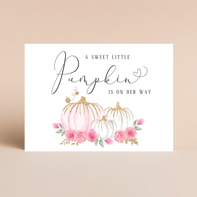 Postal De Invitación Dulce Calabaza Bebé Chica Espolvorear (Celebrate the upcoming arrival of your sweet little autumn baby with a pumpkin-themed baby shower)