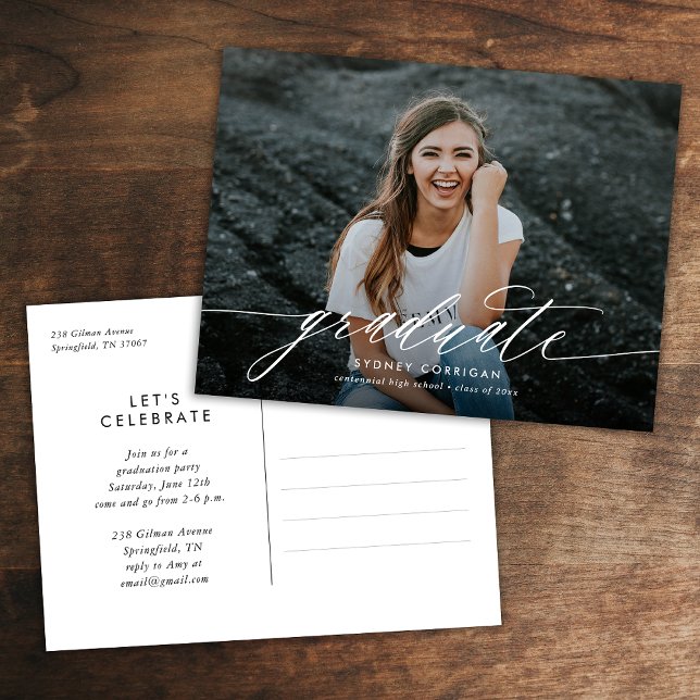Postal De Invitación Elegante caligrafía guión de foto graduación (Subido por el creador)