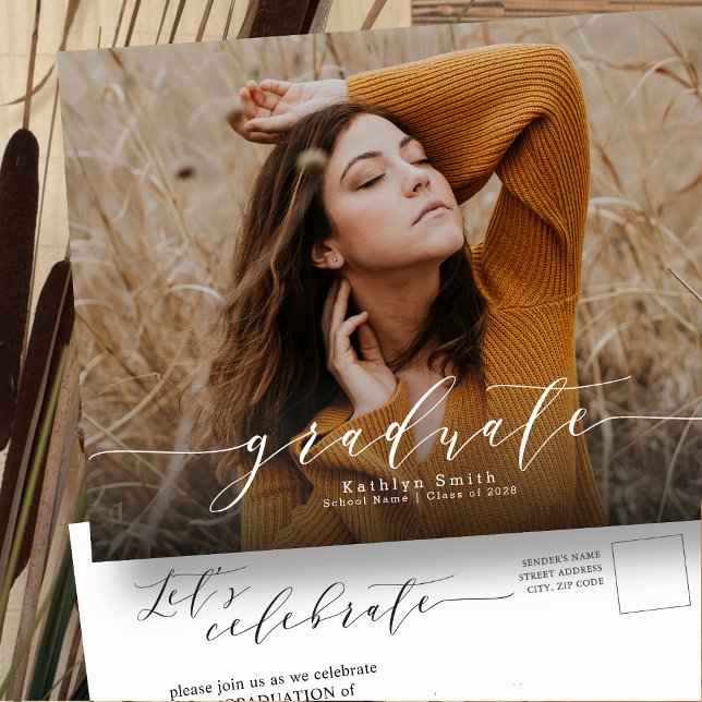 Postal De Invitación Elegante caligrafía Moda moderna Graduación fotogr (Subido por el creador)