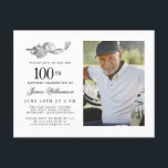 Postal De Invitación Elegante Classic Golf 100th Birthday Party Photo<br><div class="desc">Elegante invitación de cumpleaños en blanco y negro para un golfista. La parte superior de la invitación está decorada con accesorios de golf: un club de golf, una pelota de golf, un gorra y guantes. La acuarela crea una estética tradicional y clásica. Perfecto para una fiesta de cumpleaños en el...</div>