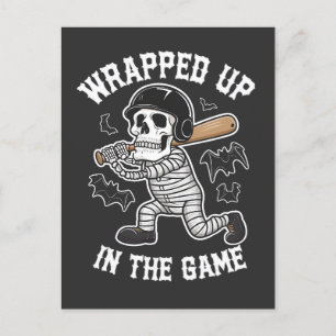 Postal De Invitación Envuelto en el partido de béisbol Halloween