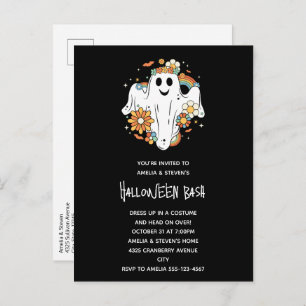 Postal De Invitación Feliz Halloween con el retro fantasma Hippie