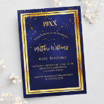 Postal De Invitación Fiesta de cumpleaños nacimiento de año de oro azul<br><div class="desc">Un fondo azul oscuro,  azul marino. El color azul es desigual. Con un marco de oro falso y un confetti dorado rociado,  letras de colores dorados. Personalice y agregue el año de nacimiento,  nombre,  detalles del fiesta.</div>