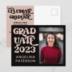 Postal De Invitación Fiesta de graduación rosa y negra con tipografía r