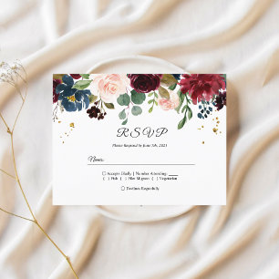 Postal De Invitación Flores de belleza rústicas burgundy azul marino y 