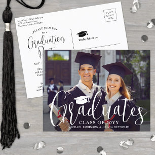 Postal De Invitación Foto conjunta de graduados con guión moderno