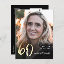 Postal De Invitación Foto de cumpleaños 60 moderna con guión de oro y n