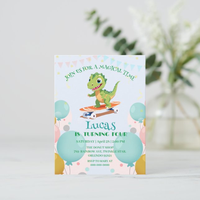 Postal De Invitación Funny dinosaur Skateboard Niños de fiesta de cumpl (Anverso de pie)