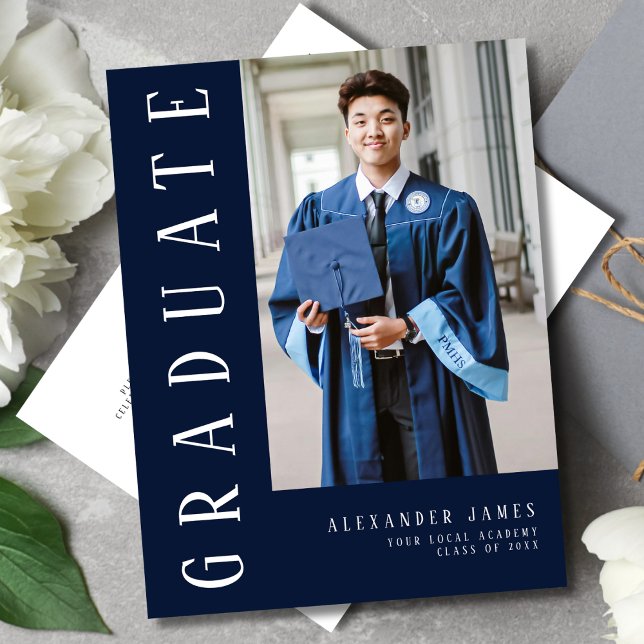 Postal De Invitación Graduación de foto de Navy Blue White One (Subido por el creador)