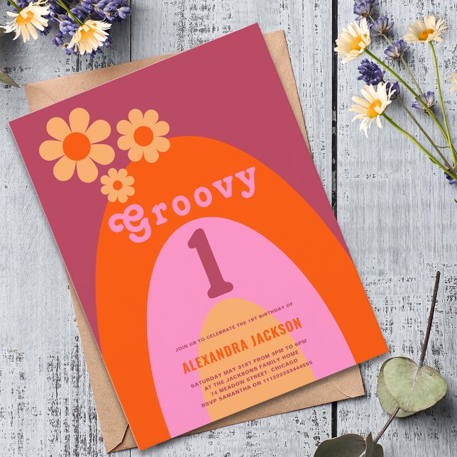 Postal De Invitación Groovy One Retro Daisy Rainbow Primer Fiesta de cu (Groovy 1 retro boho first birthday party budget invitation postcard pink orange yellow daisy arch)