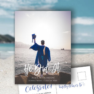 Postal De Invitación Lo Hizo Graduación Moderna De Imágenes De Un Tipo