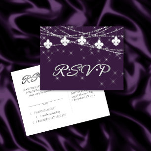 Postal De Invitación Luces púrpura de la berenjena Fleur de Lis   Moody