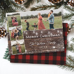 Postal De Invitación Navidades del Collage de fotos de Mason Jar en el<br><div class="desc">Celebra a los Navidades con este rústico granero con tarjetas de collage de 4 fotos. La tipografía con letras a mano y las luces de cuerda con jarras de albañil con el calor perfecto y la atmósfera campestre hacen de este saludo de vacaciones una gran elección para familia y amigos....</div>