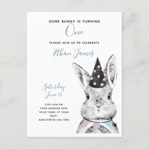 Postal De Invitación Negro y blanco, algún conejo cumple un cumpleaños
