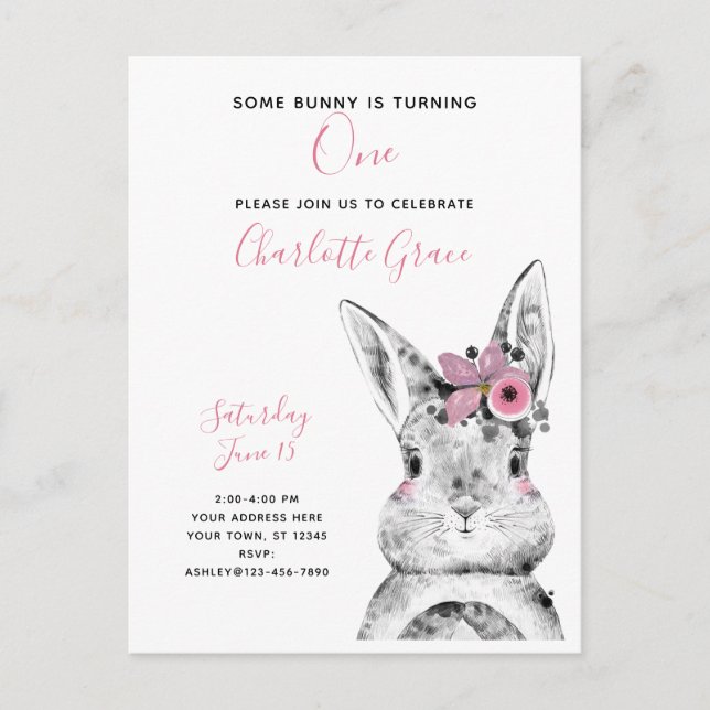 Postal De Invitación Negro y blanco, algún conejo cumple un cumpleaños (Anverso)