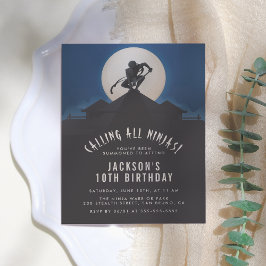 Postal De Invitación Ninja moderno en un techo por la fiesta de cumplea