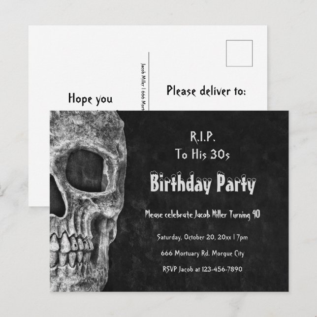 Postal De Invitación Partido de cumpleaños del cráneo gótico QEPD a sus (Anverso / Reverso)
