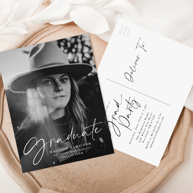 Postal De Invitación Partido de Graduación de Fotografías con Guión Ele (Subido por el creador)