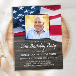 Postal De Invitación Personalizado Patriótico Foto USA Bandera Estadoun<br><div class="desc">Invitaciones a la Fiesta de Cumpleaños de la Bandera Estadounidense. Invite a amigos y familiares a su celebración patriótica de cumpleaños con estas modernas invitaciones de la Bandera Americana. Personalice esta invitación a la bandera estadounidense con sus detalles de evento, foto, nombre y fiesta. Esta invitación de la Bandera Americana...</div>