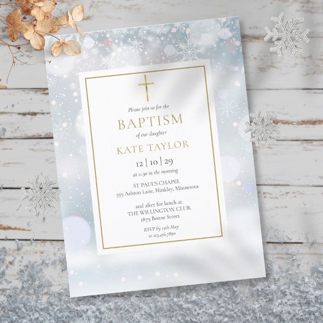 Postal De Invitación Primeras nieve Bautizo de invierno (First Snowflakes Winter Baptism Christening Invitation Postcard)