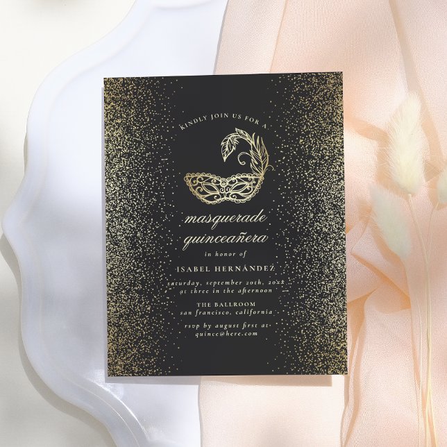 Postal De Invitación Purpurina de oro Confetti Masquerade Quinceañera (Subido por el creador)