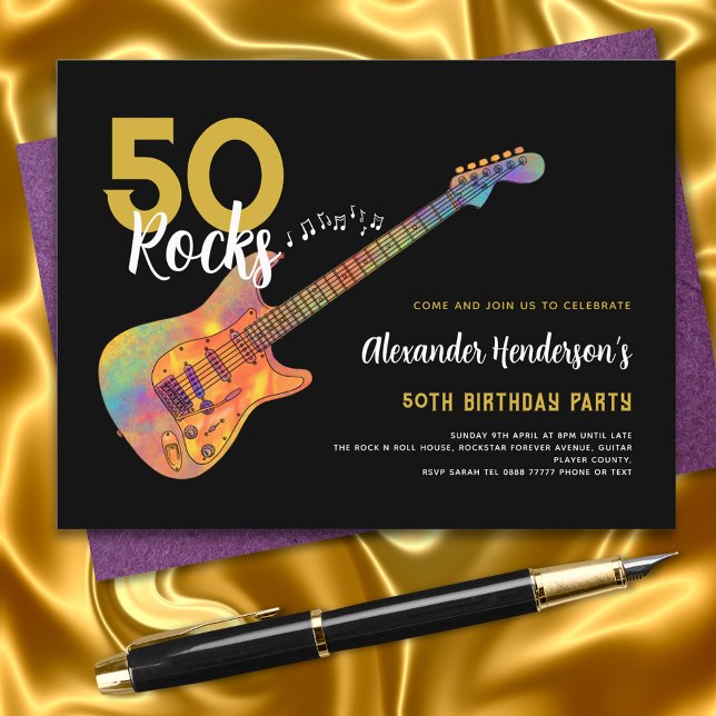 Postal De Invitación Rock and Roll 50 cumpleaños fiesta 50 rocas (50 rocks gold and black funky guitar music 50th birthday party invitation postcard)