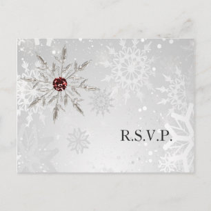 Postal De Invitación rsvp boda de invierno con copos de nieve rojo plat