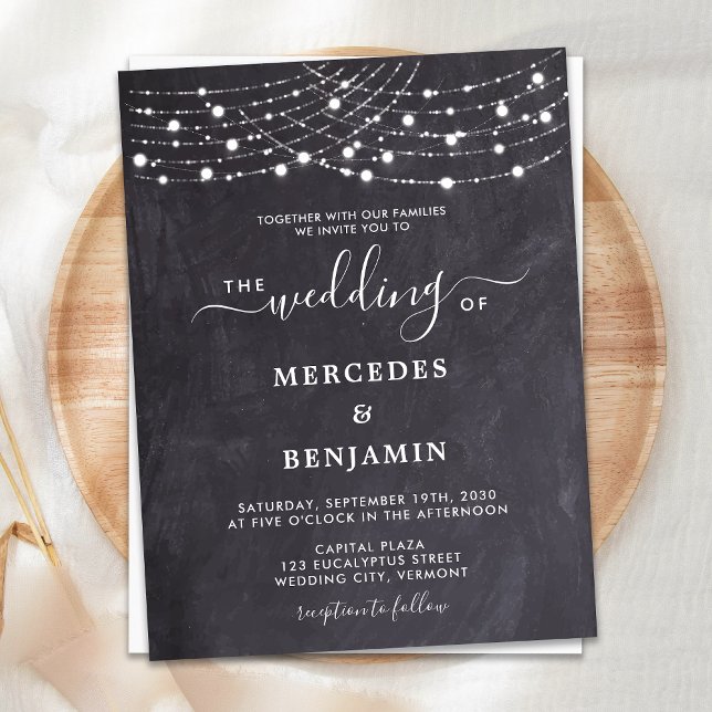 Postal De Invitación Rustic Chalkboard String Lights County Wedding (Subido por el creador)