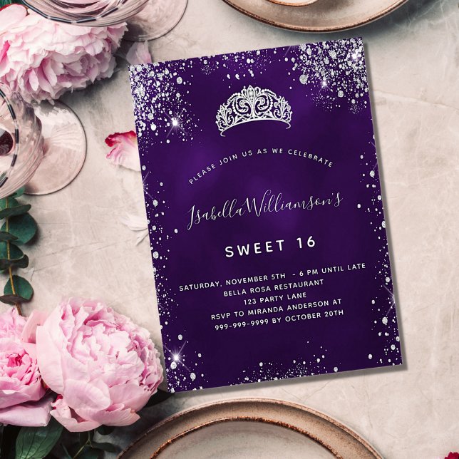 Postal De Invitación Sweet 16 purpurina de plata morada tiara crown (Subido por el creador)