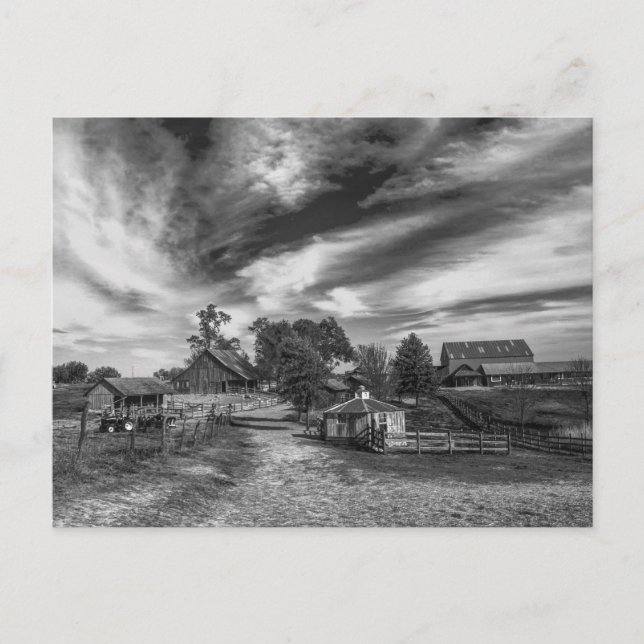 Postal de la antigua granja negra y blanca (Anverso)