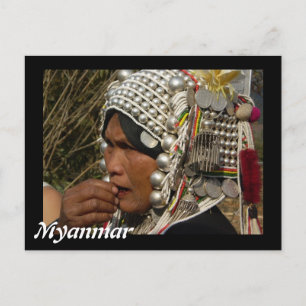 Postal de la mujer de Myanmar