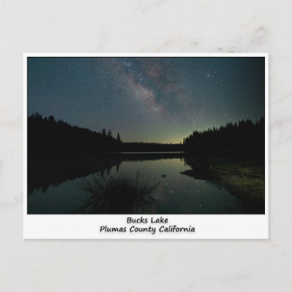 Postal de la vista nocturna del lago Bucks