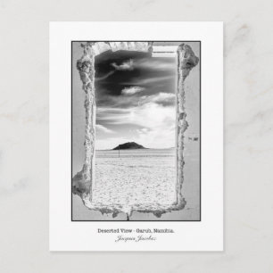 Postal de la vista panorámica del desierto a travé